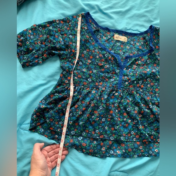 HOLLISTER semi sheer top size Medium - Picture 8 of 11